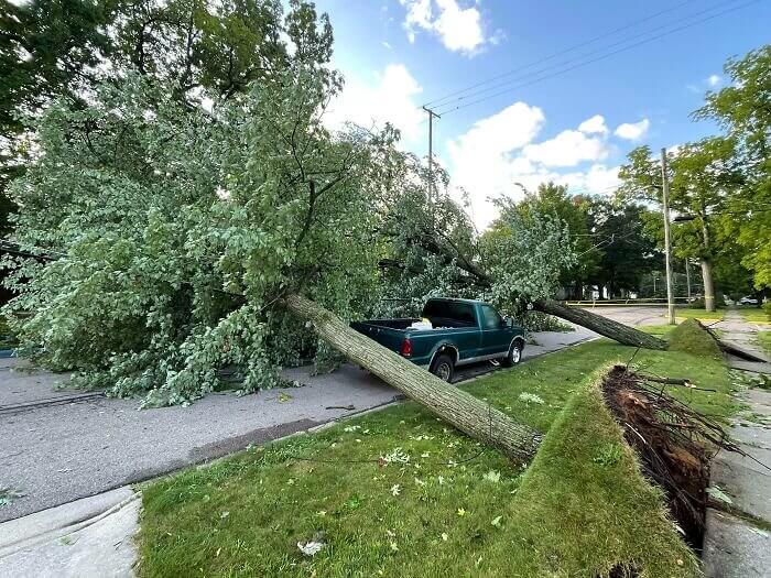 This Truck Owner Was Inches Away From Being Crushed